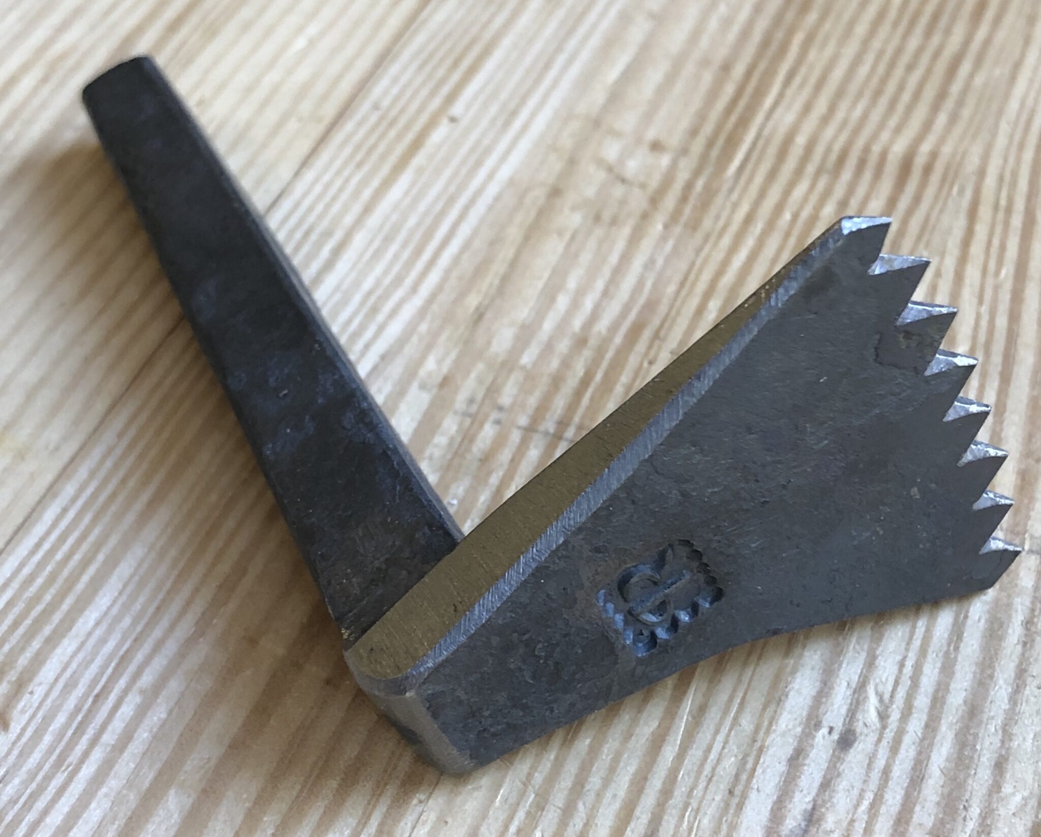 Peter Ross Planing Stop full view